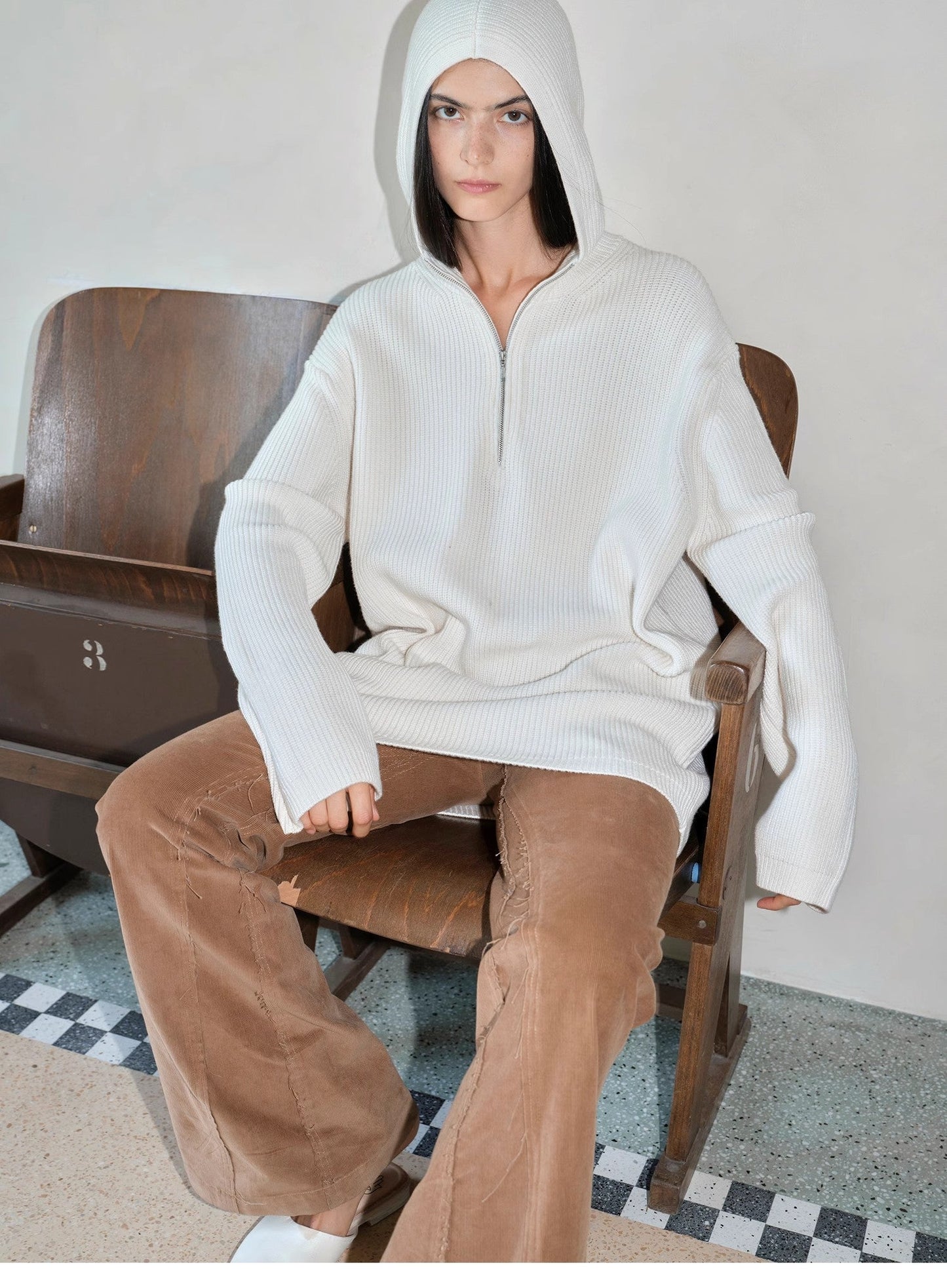 "Autumn Ticket" Schlichter & Vielseitiger Wollmix-Hoodie mit Reißverschluss – Rundhals-Pullover Damen