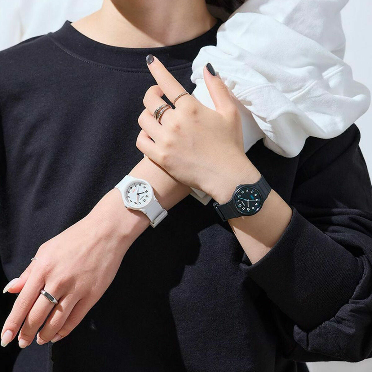 Herrenarmbanduhr Casio MQ-24B-7BEF