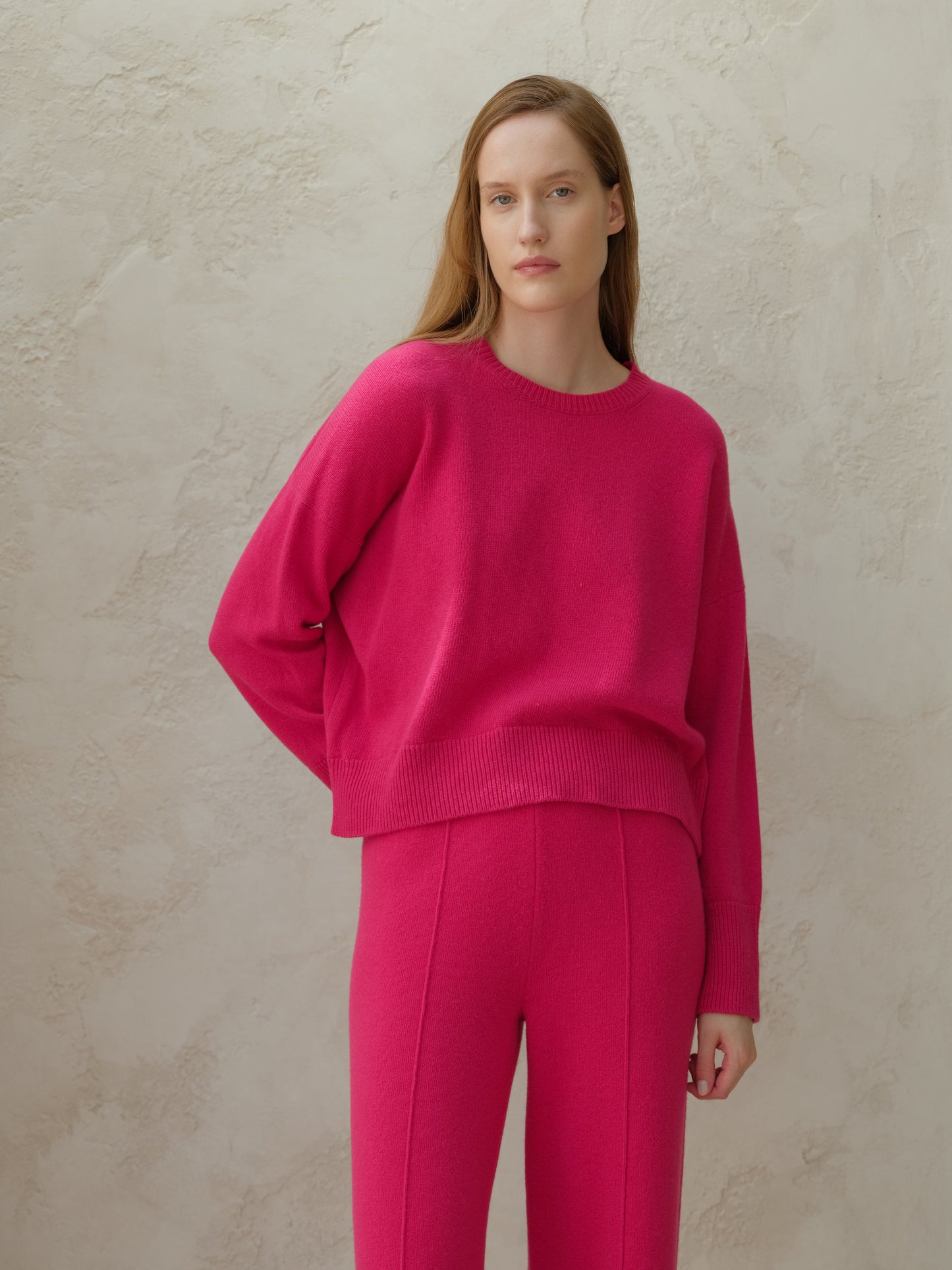Cashmere Mix Pullover mit Rundhals – Relaxed Fit