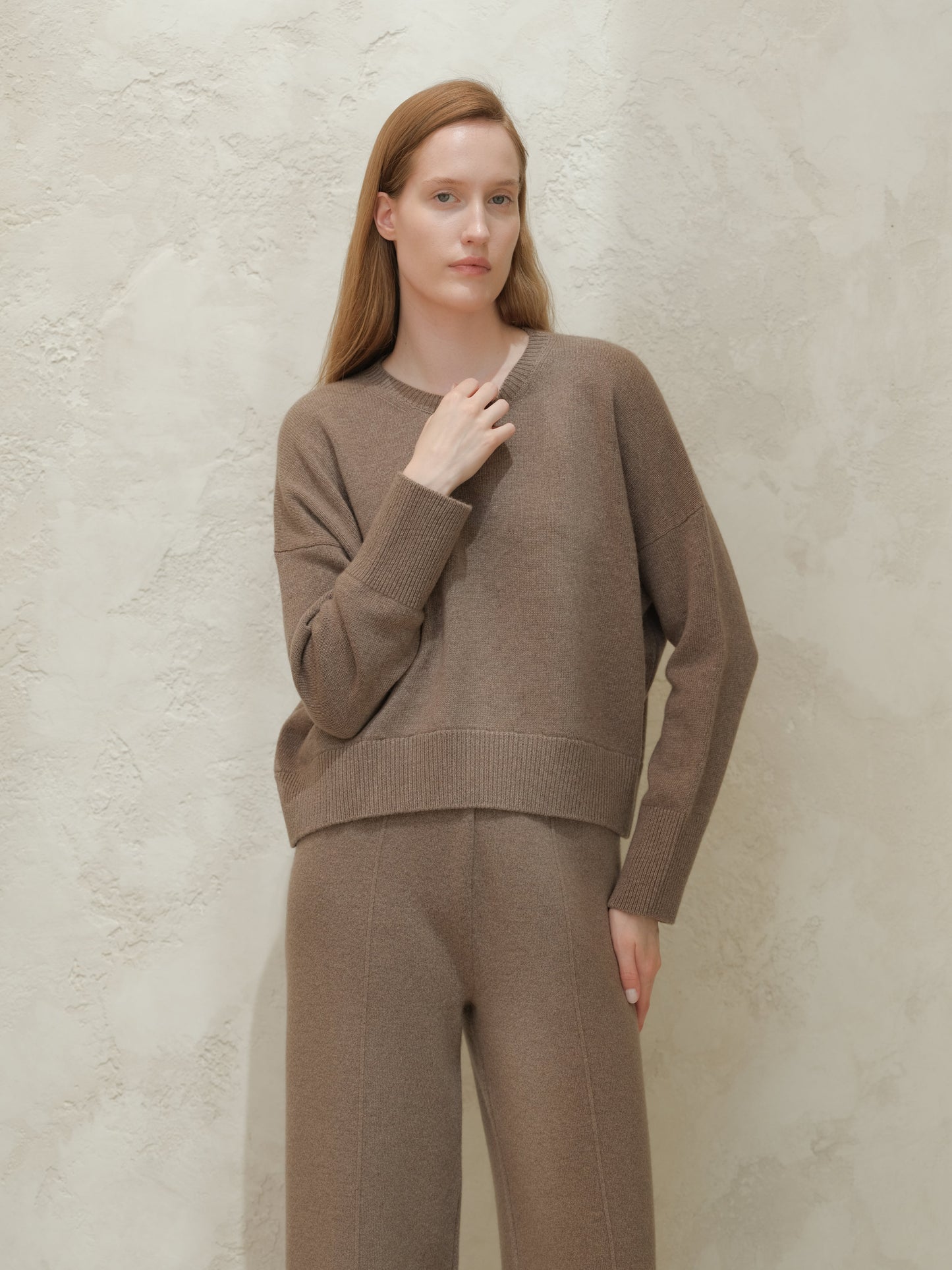 Cashmere Mix Pullover mit Rundhals – Relaxed Fit