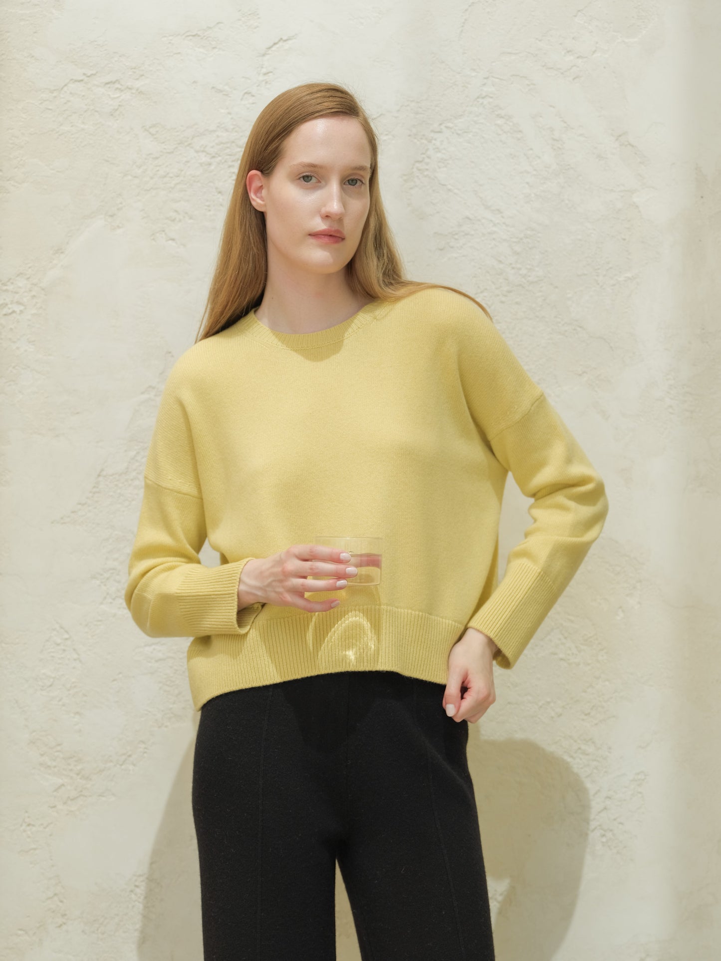 Cashmere Mix Pullover mit Rundhals – Relaxed Fit