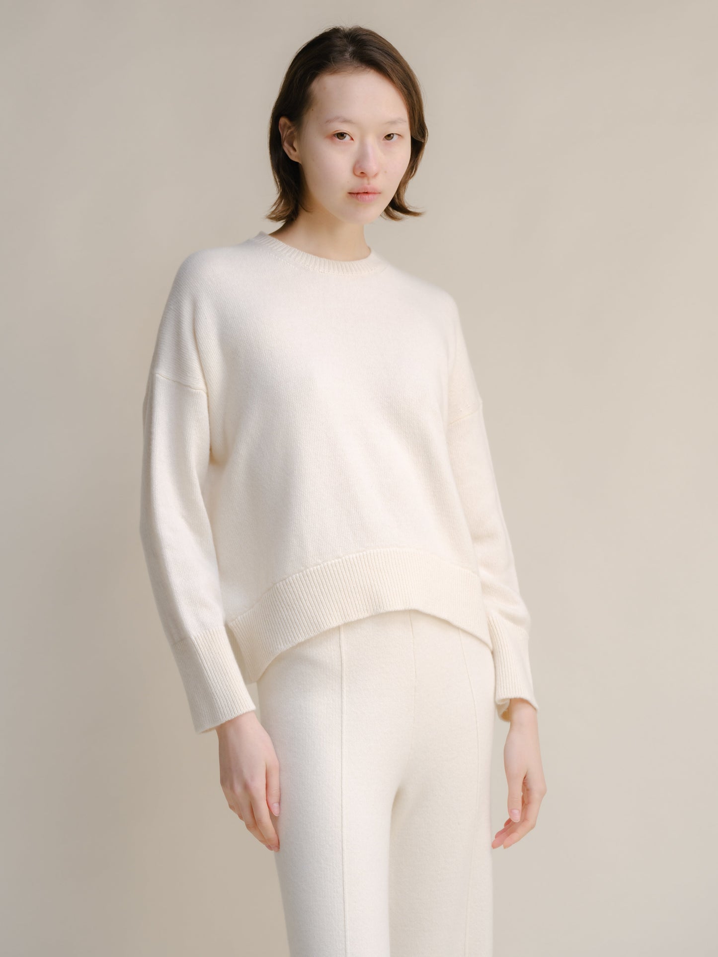 Cashmere Mix Pullover mit Rundhals – Relaxed Fit