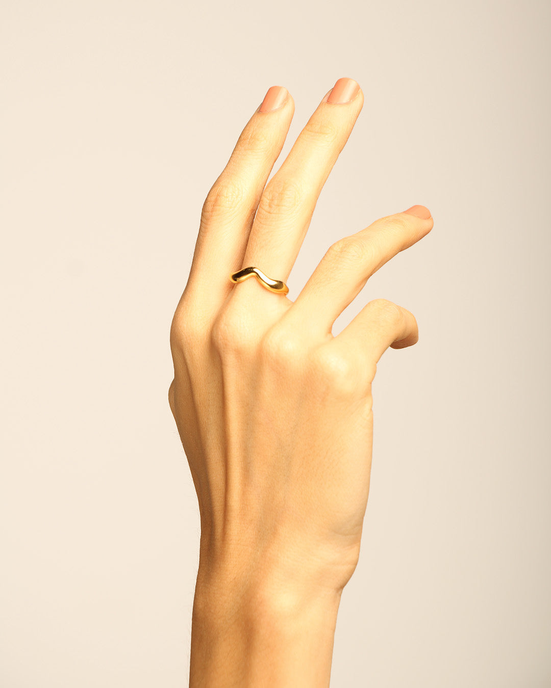 Ring Dora