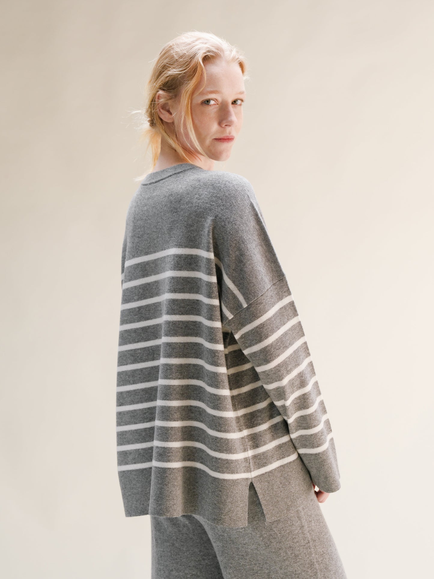 Cashmere Mix Streifenpullover mit Rundhals