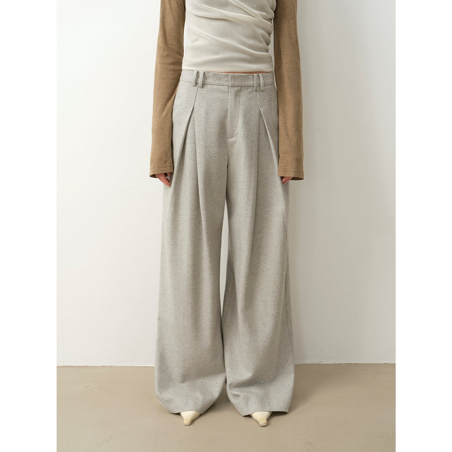 "City Stroll" Legere Wollmischung-Weithose mit Doppelfalten – Herbst-Hose für Damen