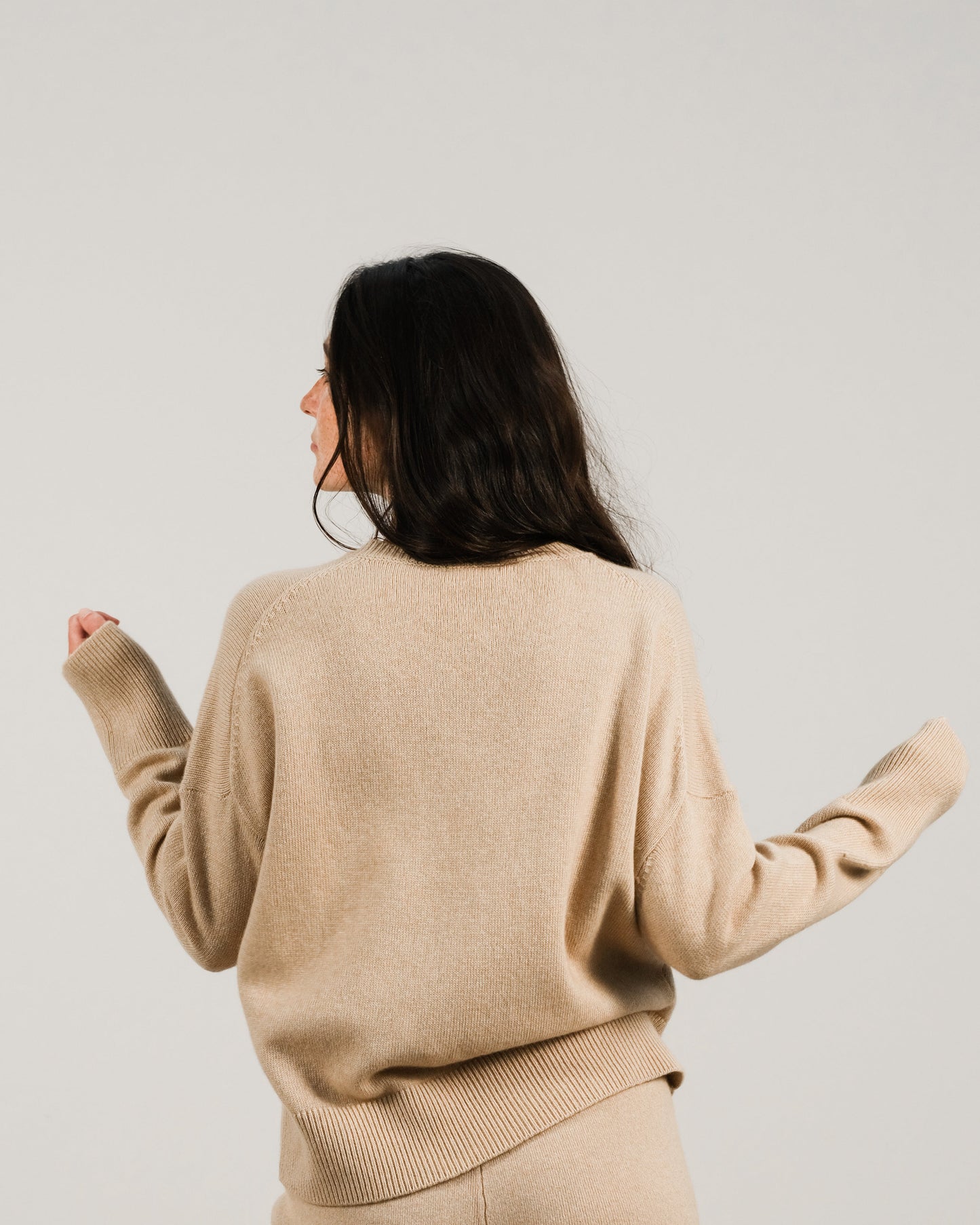 Cashmere Mix Pullover mit Rundhals – Relaxed Fit