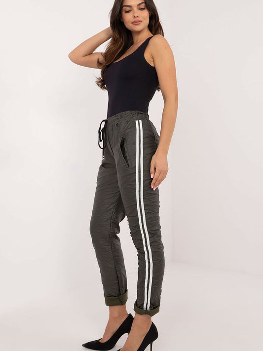 Damenhosenmodell 202424 Italy Moda