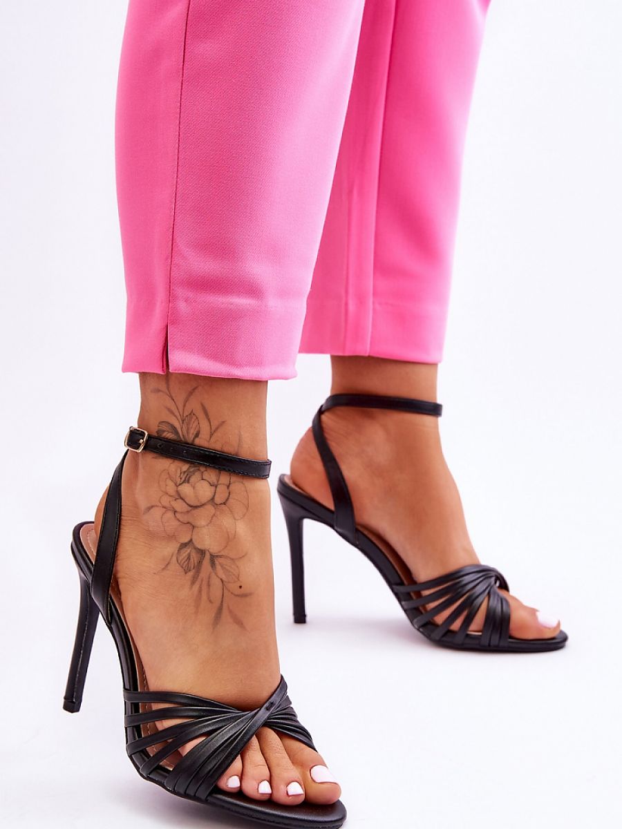 Absatzsandalen Modell 181072 – Step in Style
